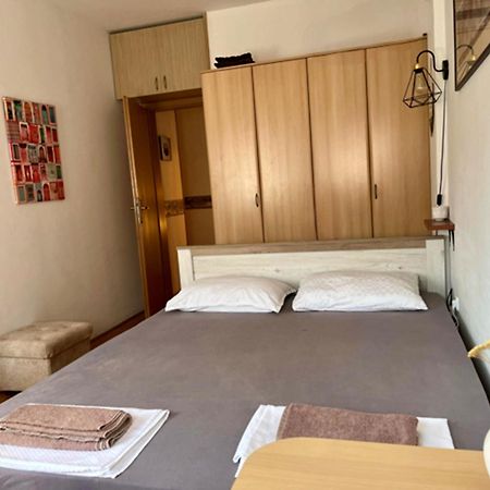 Апартаменти Bohemian Quarter / City Park, Free Parking Скоп'є Екстер'єр фото
